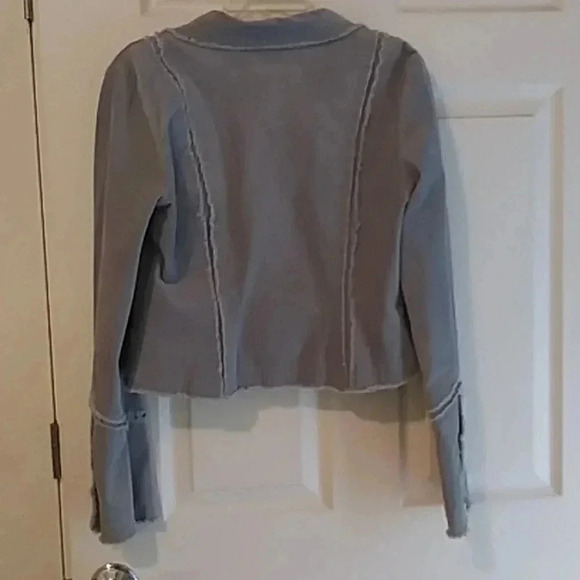 💙🌹light blue jacket🎉 - Picture 7 of 10